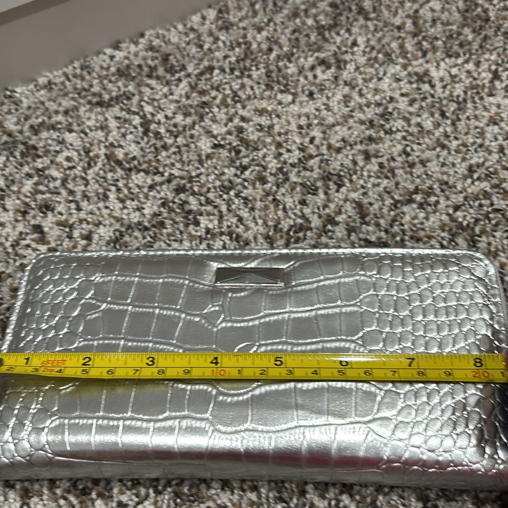 INC International Concepts Silver Croc-Embossed Wallet - Picture 7 of 8